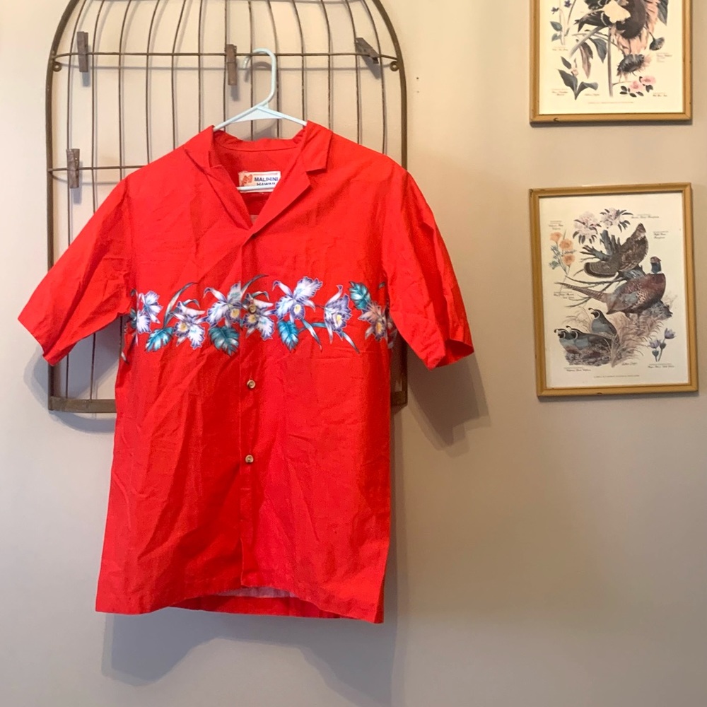 Malihini Hawaii Red Button Down Shirt